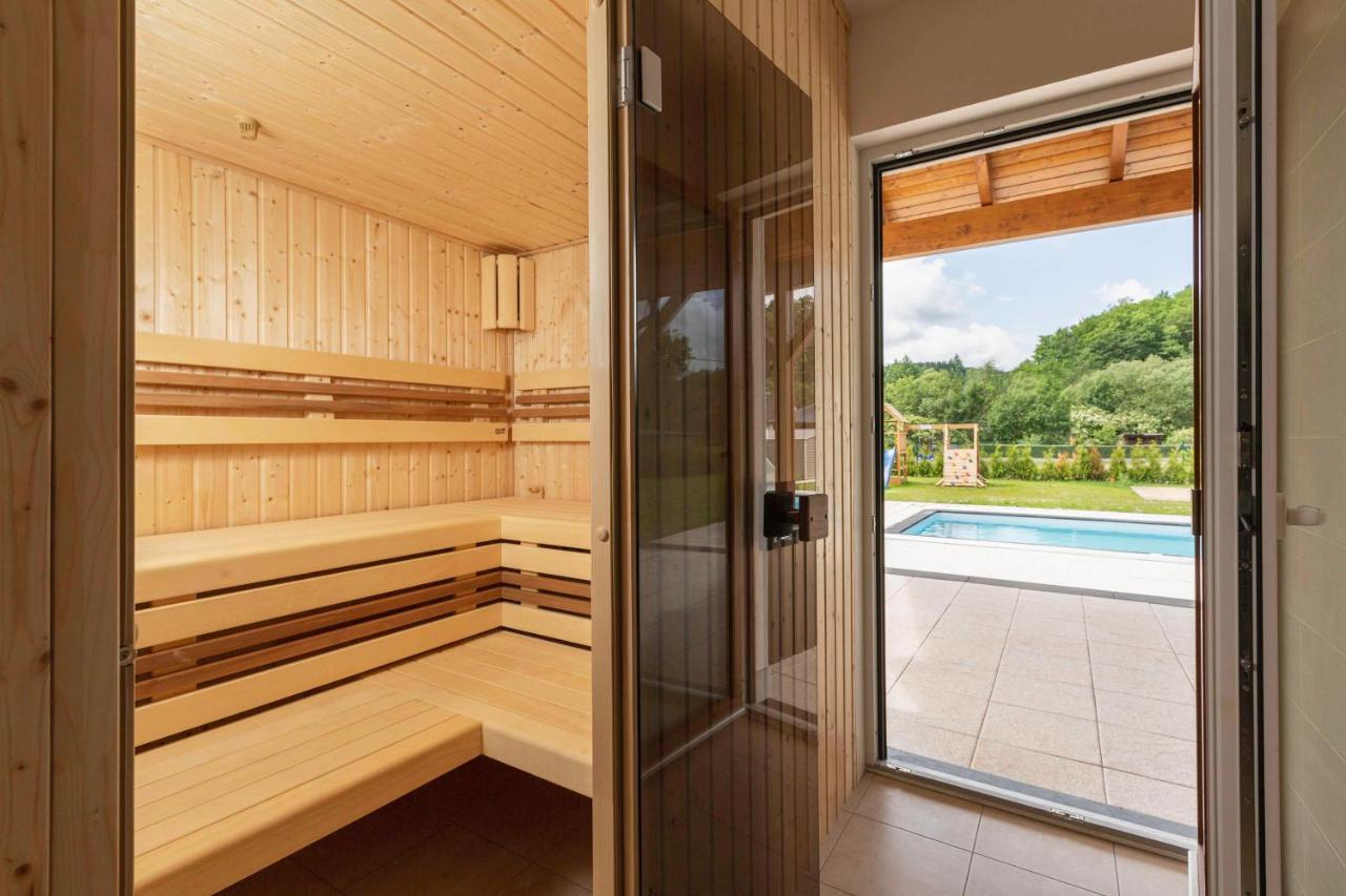 Holiday House Adam Prosecne Ngoại thất bức ảnh
